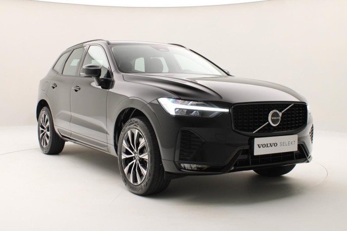 Volvo XC60 B4 AWD PLUS DARK REZERVACE 2.0 Plus