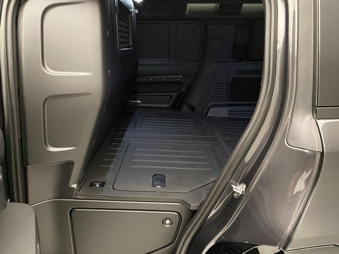 Land Rover Defender 110 HARD TOP D250 X-DYNAMIC SE 3.0 d Dynamic SE