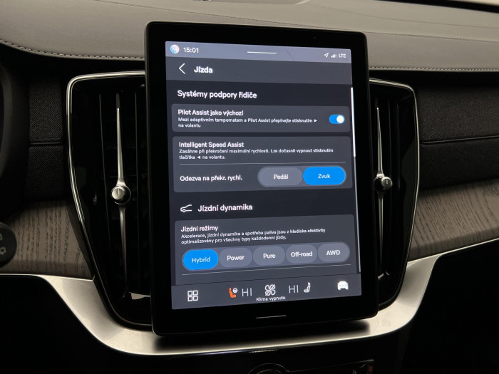 Volvo XC90 T8 AWD RECHRAGE ULTRA DARK AUT