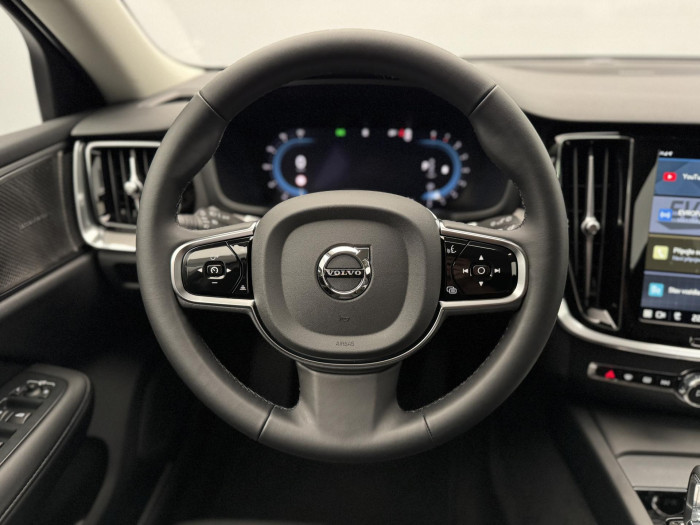 Volvo V60 CC B5 AWD PLUS BRIGHT 1.maj