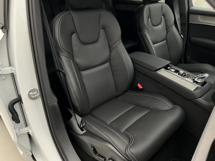 Volvo XC90 T8 AWD RECHARGE DARK PLUS AUT