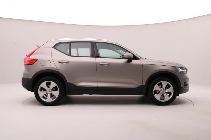 Volvo XC40 T3 MOMENTUM AUT 1.5 Momentum