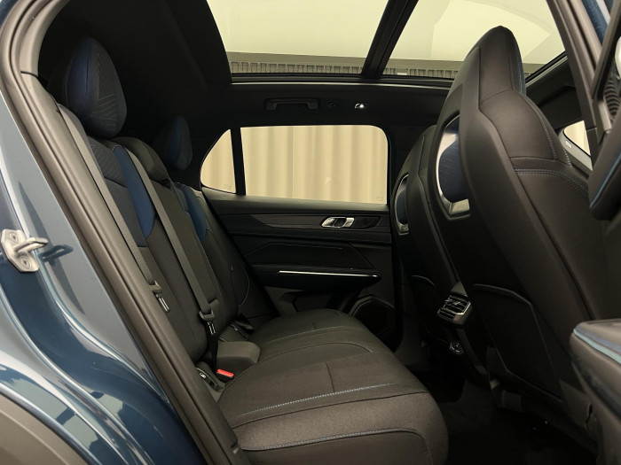 Lynk & Co 01 PHEV DCT AUT 1.maj.