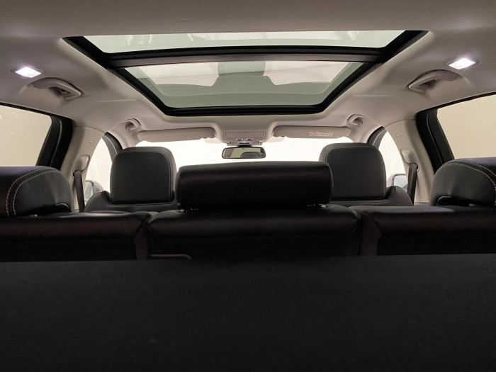 Jaguar F-Pace 20d R-SPORT AWD REZERVACE 2.0 d Sport