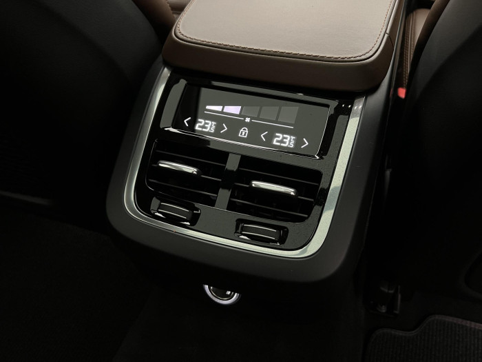 Volvo V90 CC D5 AWD PRO AUT 2.0 d CC CC