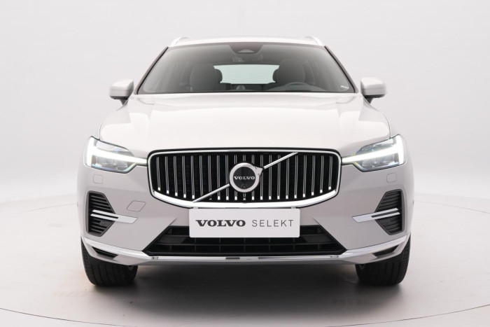 Volvo XC60 RECHARGE T8 AWD ULTIMATE 1.maj