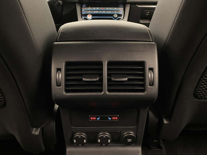 Jaguar F-Pace 25d R-SPORT AWD AUT CZ 2.0 d Sport