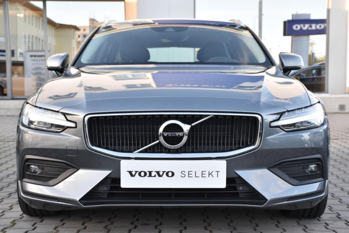 Volvo V60 B4 MOMENTUM ADV. REZERVACE 2.0 Momentum