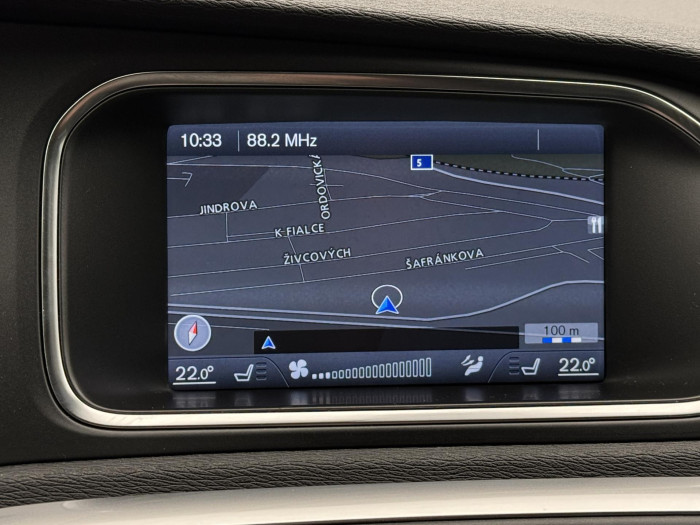 Volvo V40 CC T5 AWD SUMMUM REZERVACE 2.5 CC CC Summum