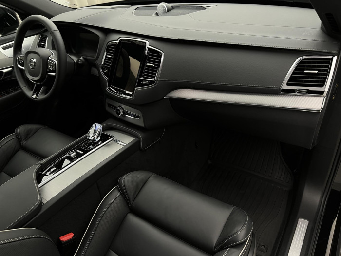 Volvo XC90 B5 AWD ULTIMATE DARK 7MÍST AUT