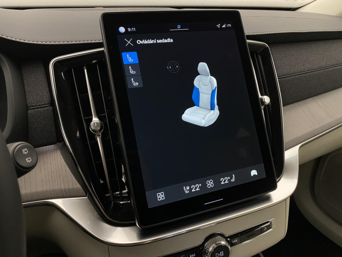 Volvo XC90 T8 AWD RECHARGE DARK PLUS 7m