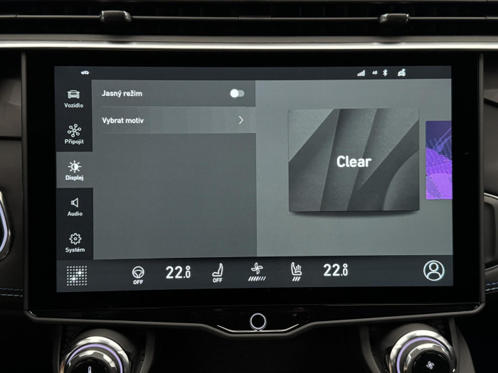 Lynk & Co 01 PHEV DCT AUT 1.maj