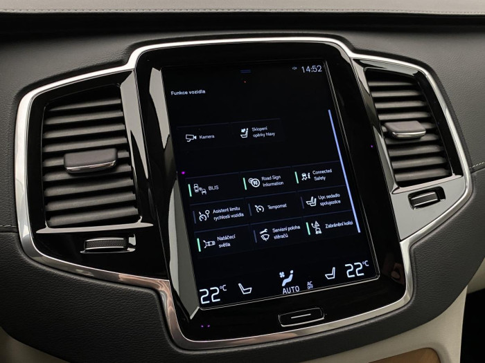 Volvo XC90 D5 AWD INSCRIPTION REZERVACE 2.0 d