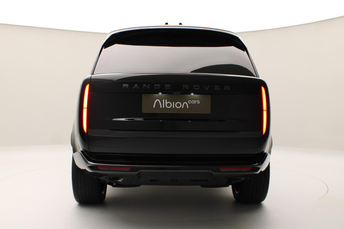 Land Rover Range Rover P550e AUTOBIOGRAPHY SWB