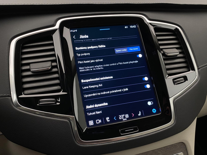 Volvo XC90 B5 AWD BRIGHT PLUS AUT CZ