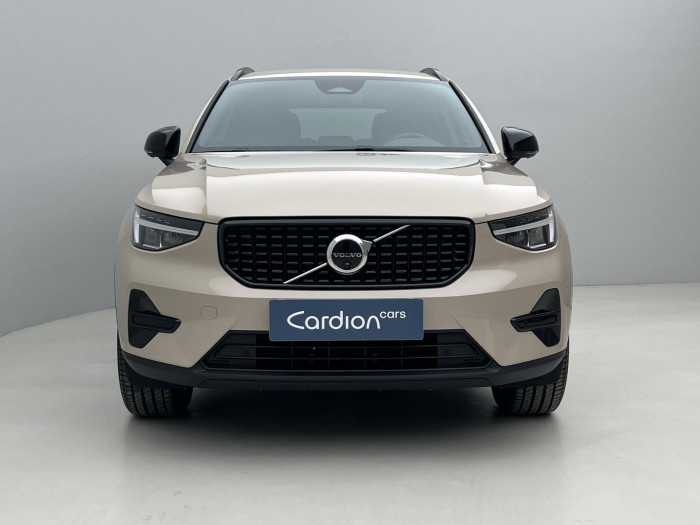 Volvo XC40 B3 DARK PLUS AUT