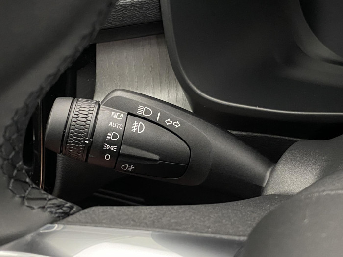 Volvo XC40 B4 AUT DARK PLUS