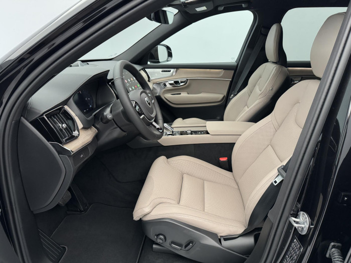 Volvo XC90 B5 AWD AUT BRIGHT PLUS 7míst