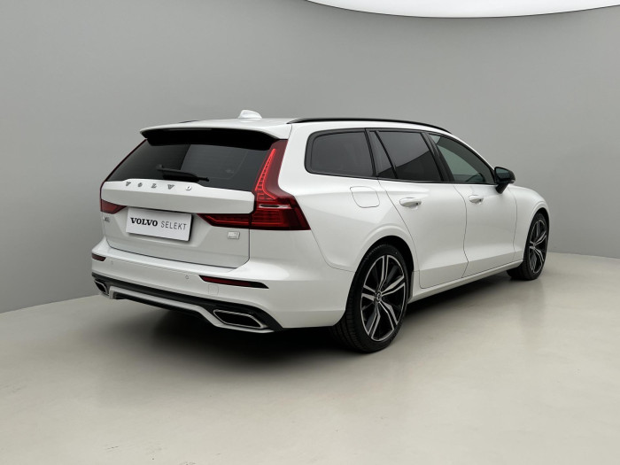 Volvo V60 T8 AWD RECHARGE R-DESIGN AUT