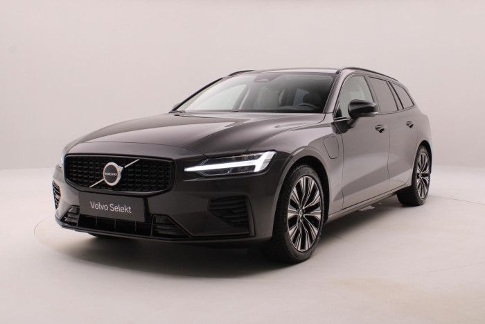Volvo V60 T8 AWD PLUG-IN BRIGHT ULTRA CZ