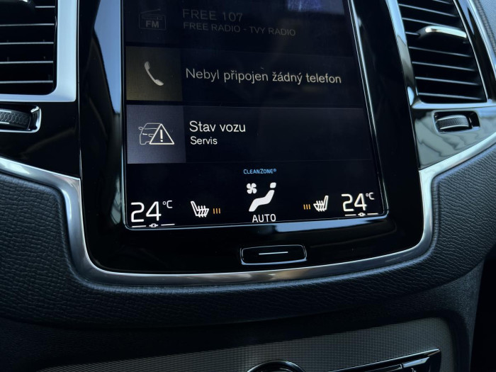 Volvo XC90 D5 AWD INSCRIPTION 7MÍSTNÁ Aut 2.0 d