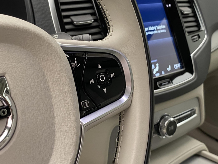 Volvo XC90 T8 TWIN ENGINE INSCRIPTION CZ