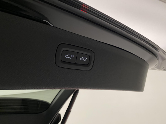 Volvo XC90 T8 AWD RECHARGE BRIGHT PLUS 7m