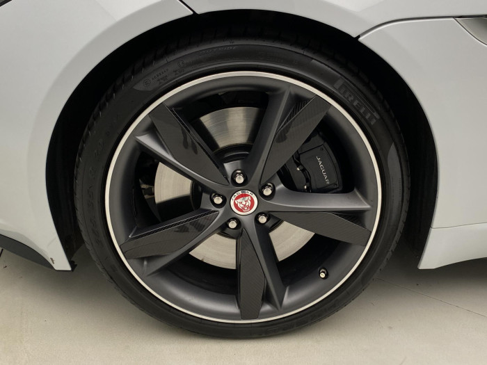 Jaguar F-Type R AWD AUT REZERVACE