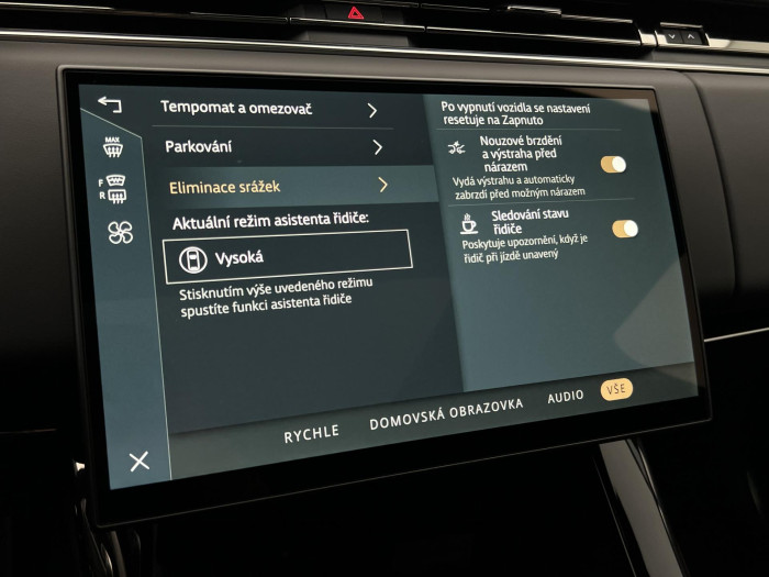 Land Rover Range Rover Sport D300 DYNAMIC SE AWD Aut 3.0 d Dynamic SE