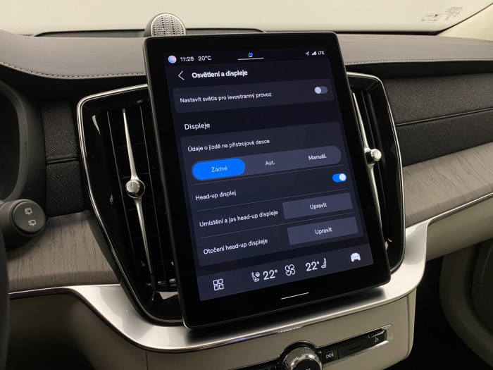 Volvo XC90 T8 AWD RECHARGE DARK ULTRA 7m