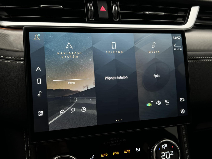 Jaguar F-Pace P400 R-DYNAMIC SE AWD AUT CZ 3.0 Dynamic SE