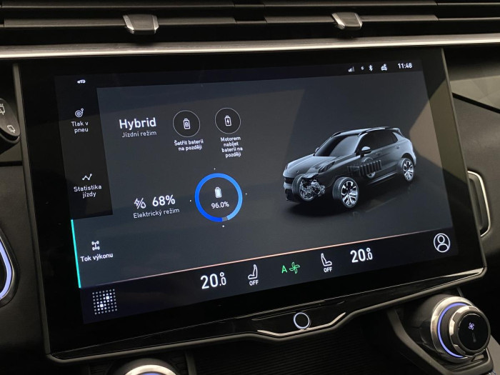 Lynk & Co 01 PHEV DCT AUT REZERVACE