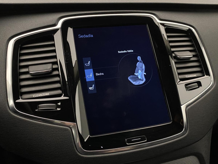 Volvo XC90 D5 AWD INSCRIPTION REZERVACE 2.0 d