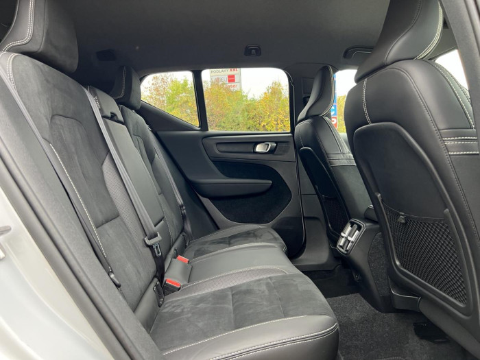 Volvo XC40 D4 AWD R-DESIGN Aut 1.maj. 2.0 d