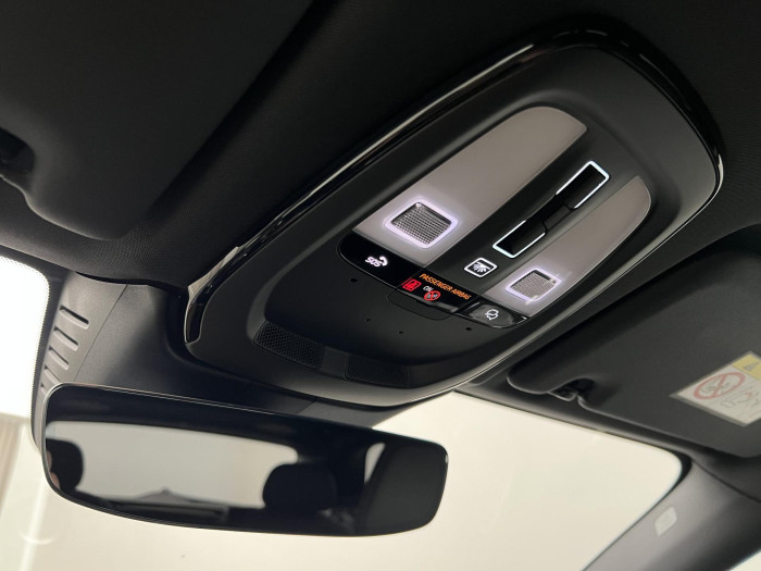 Volvo XC60 B5 AWD BLACK EDITION ULTIMATE 2.0 Edition