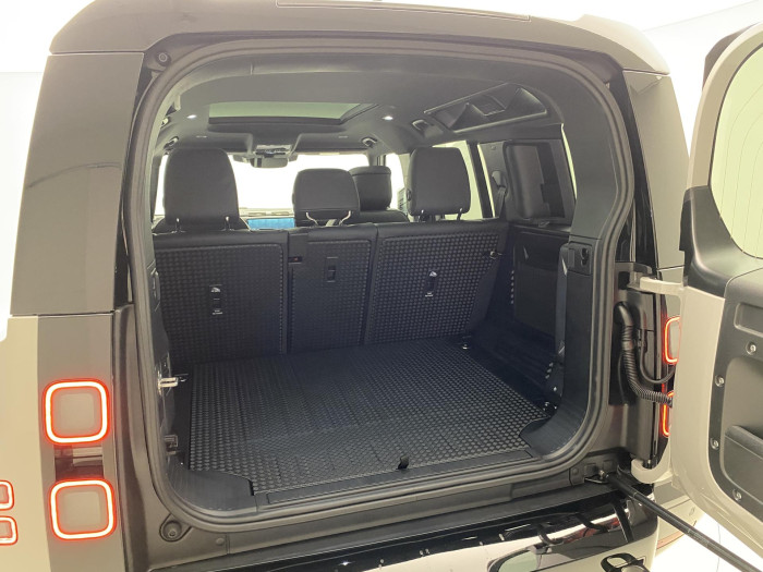 Land Rover Defender 110 D350 X-Dynamic HSE 3.0 d Dynamic