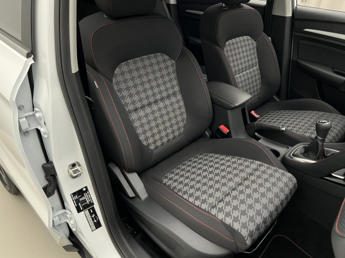 MG ZS 1.5 ESSENTIAL PLUS CZ 1.maj.