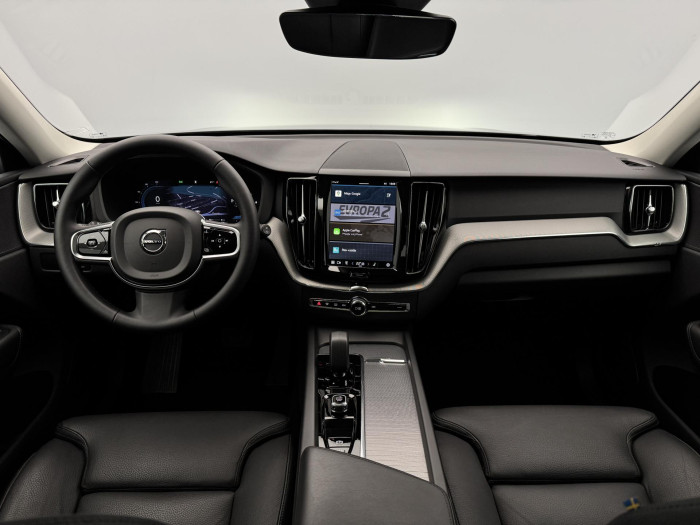 Volvo XC60 T6 AWD RECHARGE AUT CZ 1.maj