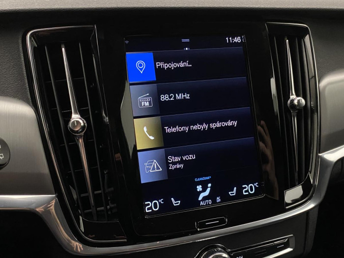 Volvo V90 D4 MOMENTUM AUT REZERVACE 2.0 d Momentum