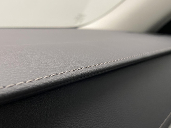 Volvo V60 T8 AWD PLUG-IN BRIGHT ULTRA CZ