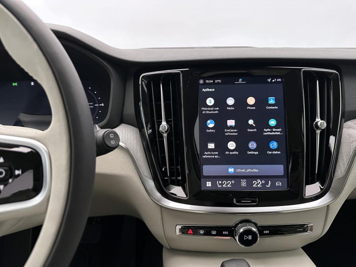 Volvo V60 T6 AWD Plug-in DARK PLUS