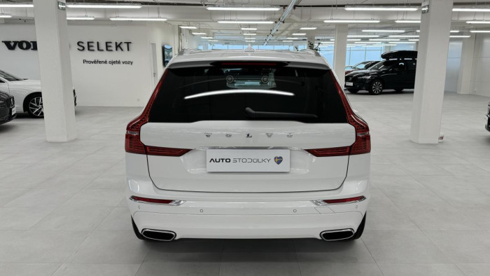 Volvo XC60 B5 AWD INSCRIPTION REZERVACE