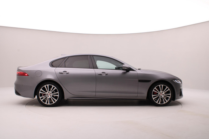 Jaguar XF D200 R-DYNAMIC SE AWD AUT 2.0 d Dynamic SE