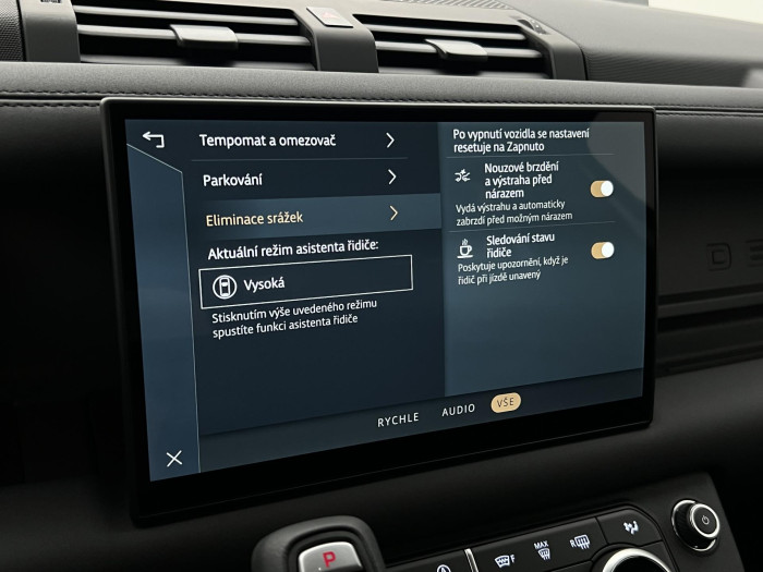 Land Rover Defender 110 D300 X-DYNAMIC SE AWD Aut 3.0 d Dynamic SE