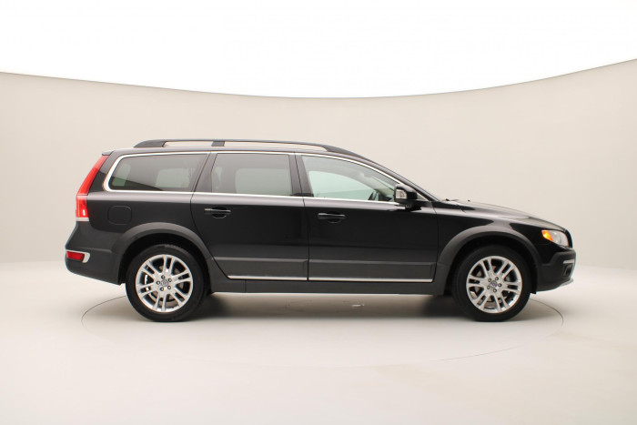 Volvo XC70 D4 AWD SUMMUM AUT CZ 2.4 d Summum
