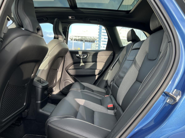 Volvo XC60 T8 AWD R-DESIGN Aut 1.maj.