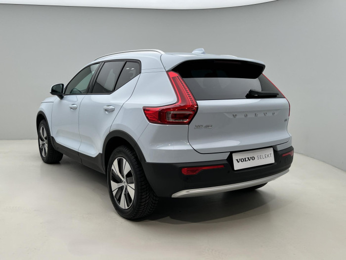 Volvo XC40 B3 CORE AUT CZ 1.maj.