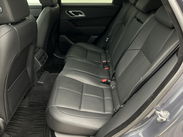 Land Rover Range Rover Velar P250 DYNAMIC SE AWD AUT CZ 2.0 Dynamic SE