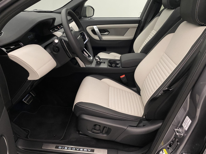 Land Rover Discovery Sport D200 DYNAMIC HSE AWD REZERVACE 2.0 d Dynamic