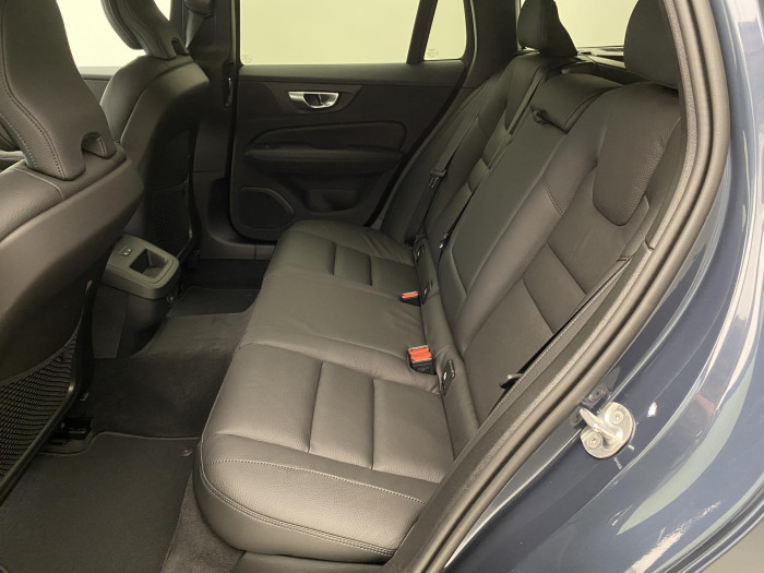 Volvo V60 B4 AUT BRIGHT PLUS